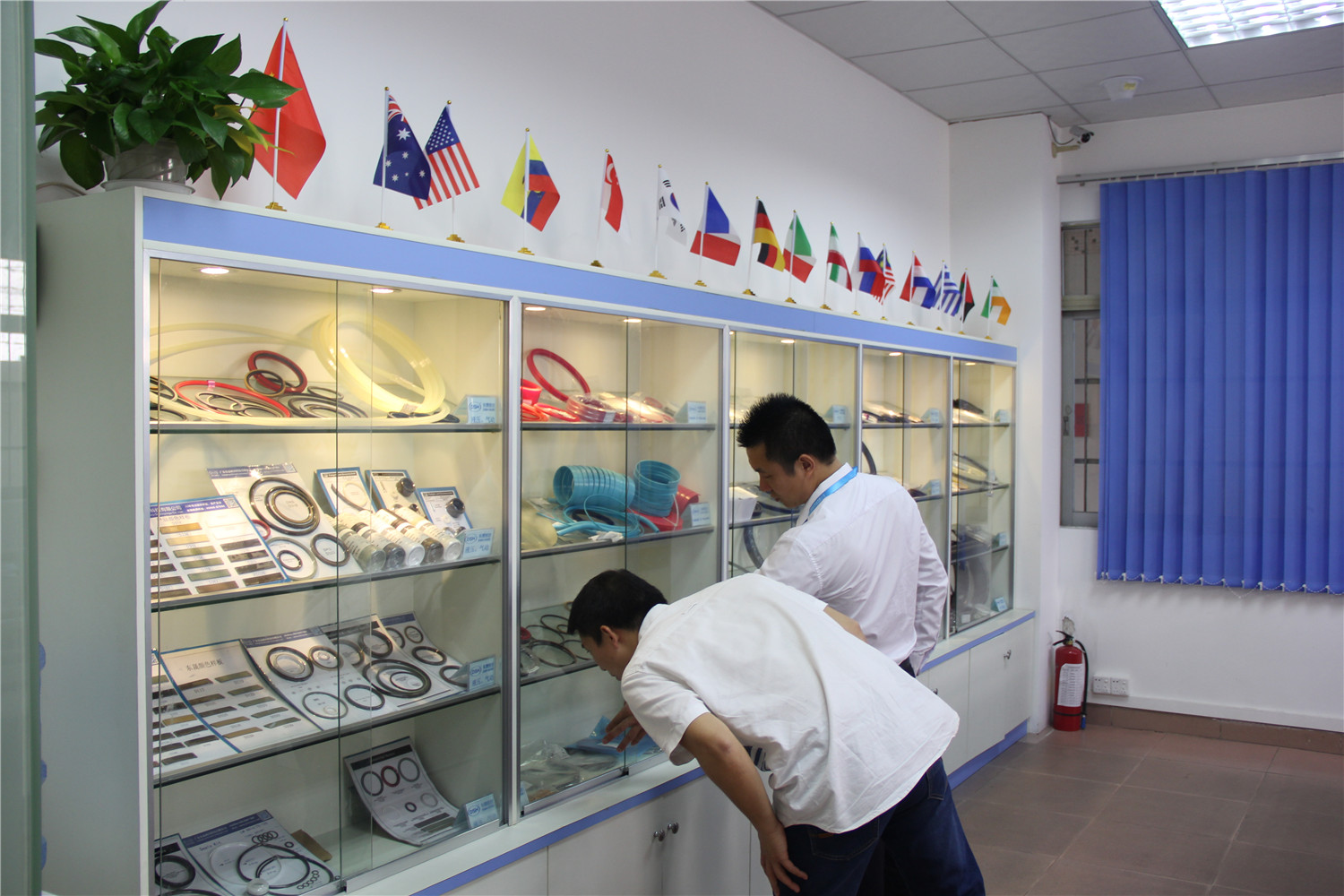 東晟密封件公司產品展示廳