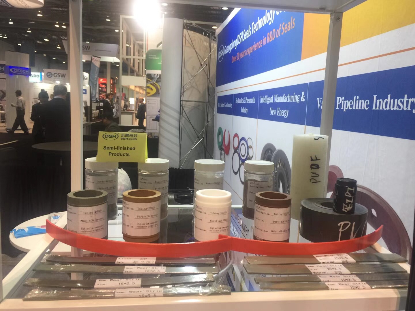2018年第49屆OTC石油展現(xiàn)場——東晟密封件公司的產(chǎn)品 2018年第49屆OTC石油展現(xiàn)場——東晟密封件公司的產(chǎn)品