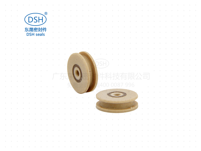 小型四氟泛塞封 - 是由聚四氟乙烯為材料的，食品行業(yè)、制藥行業(yè)、化工行業(yè)。