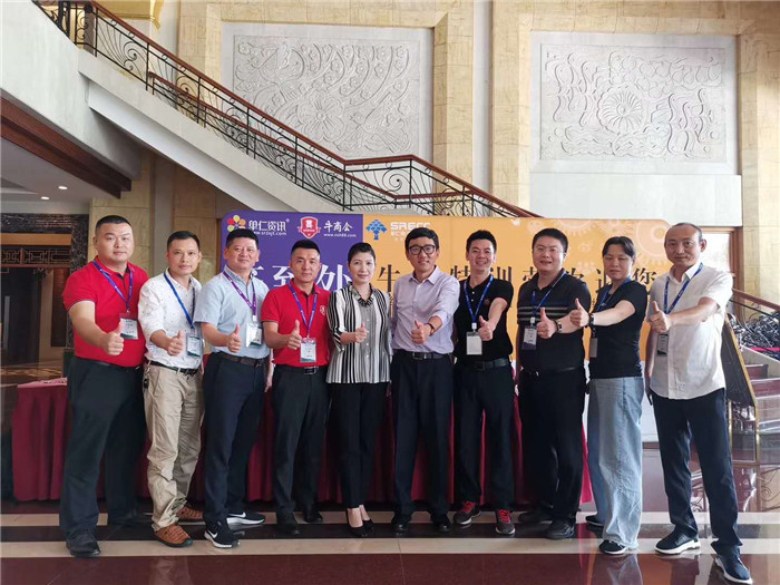 東晟密封伴你成長(zhǎng)，與你一起踏上成功之路。